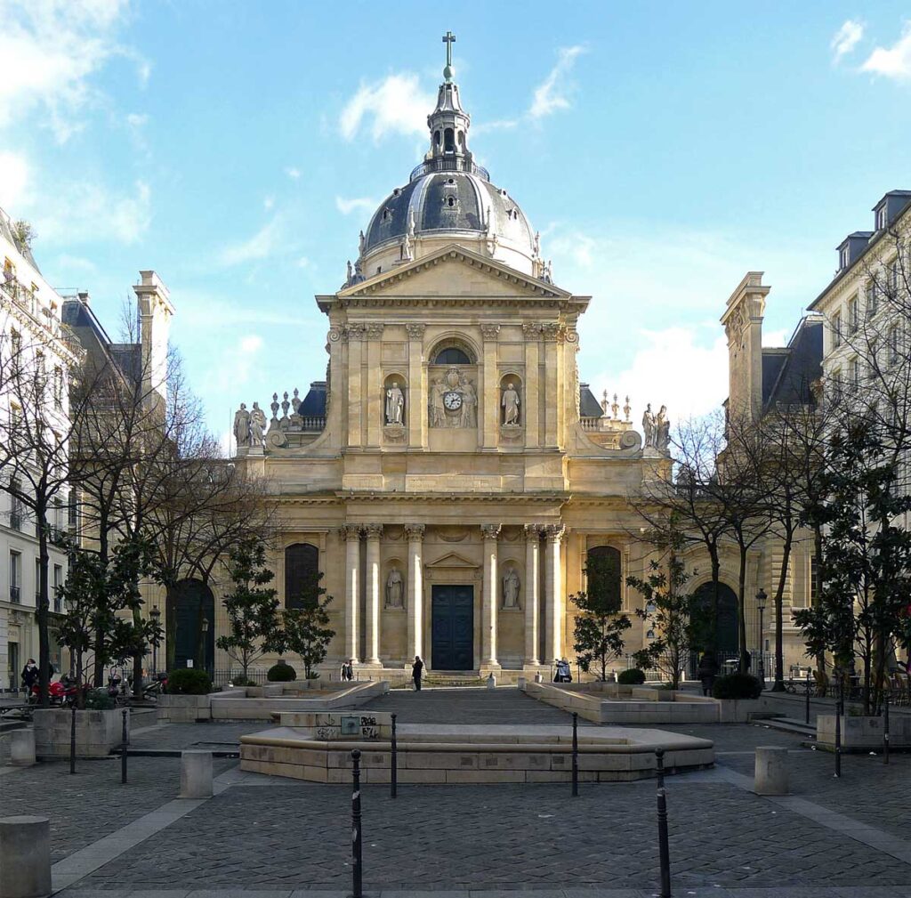 La Sorbona es la universidad más famosa de Francia y cuenta con prestigio a nivel mundial.